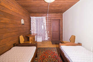 Гостевой дом Кругобайкальская Байкальск Двухместный номер с 2 отдельными кроватями-2